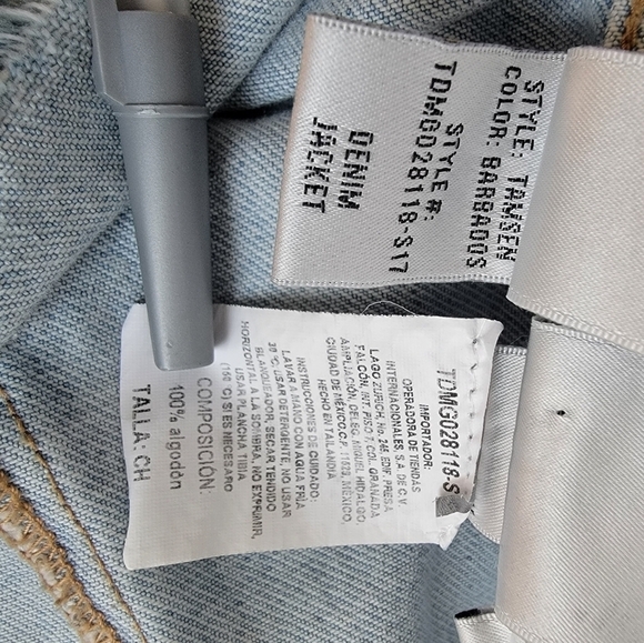 Tularosa Sz S Tamsen Distressed Denim Jacket Fray Fringe Barbados Light Wash - Picture 9 of 10